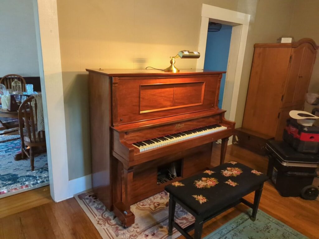 Professional Piano Refurbishing in Texas